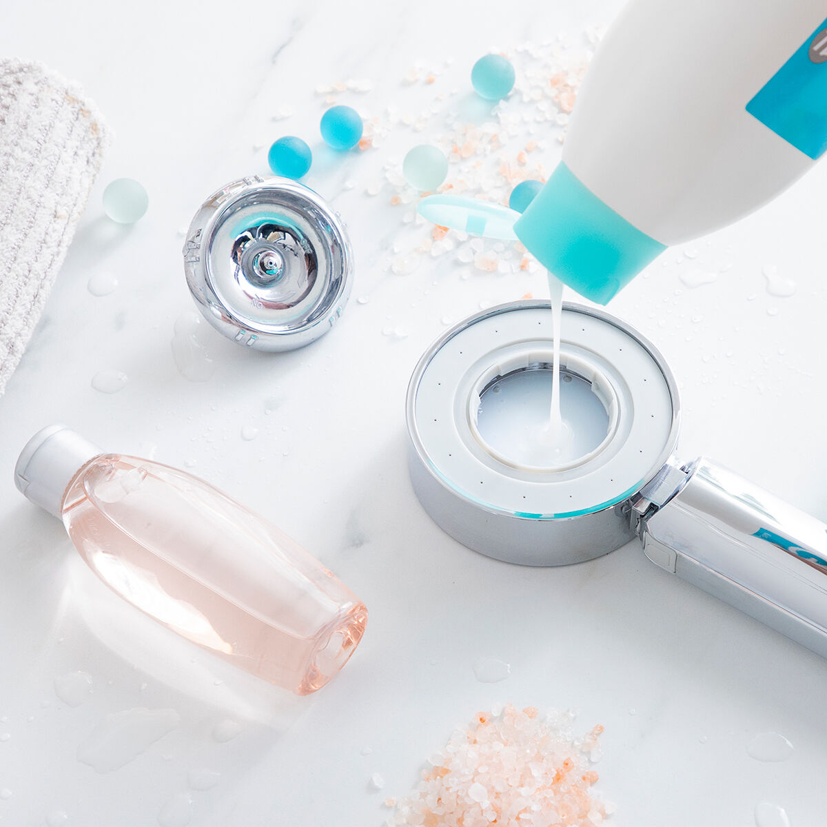 InnovaGoods Xawara 3-in-1-Duschkopf mit Spender