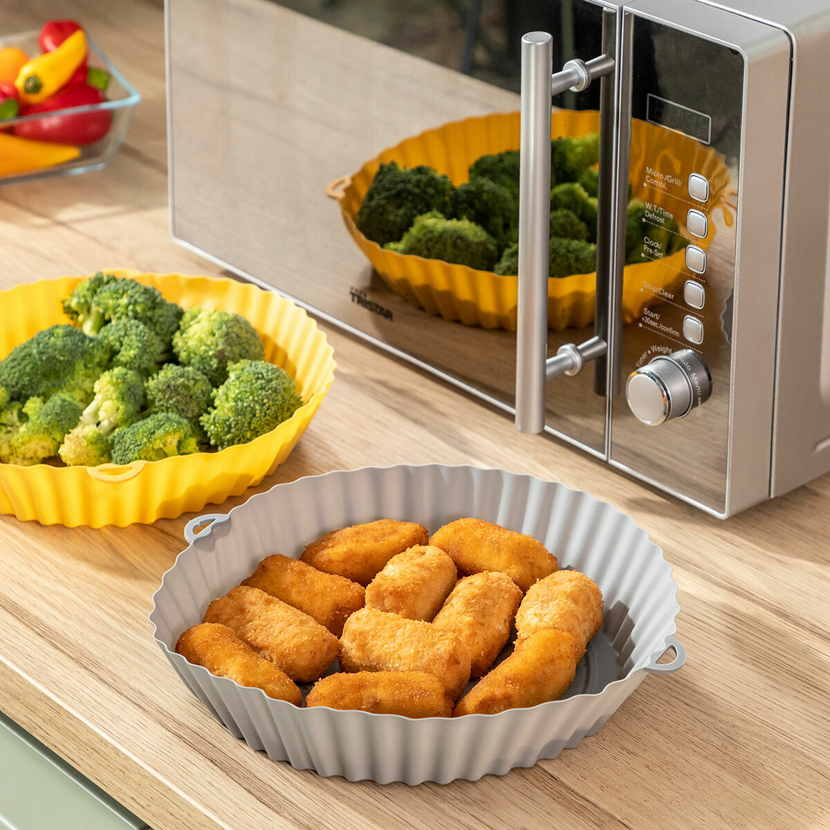 InnovaGoods Mollicon Airfryer-Silikonkörbe – 2er-Set mit Küchenpinsel