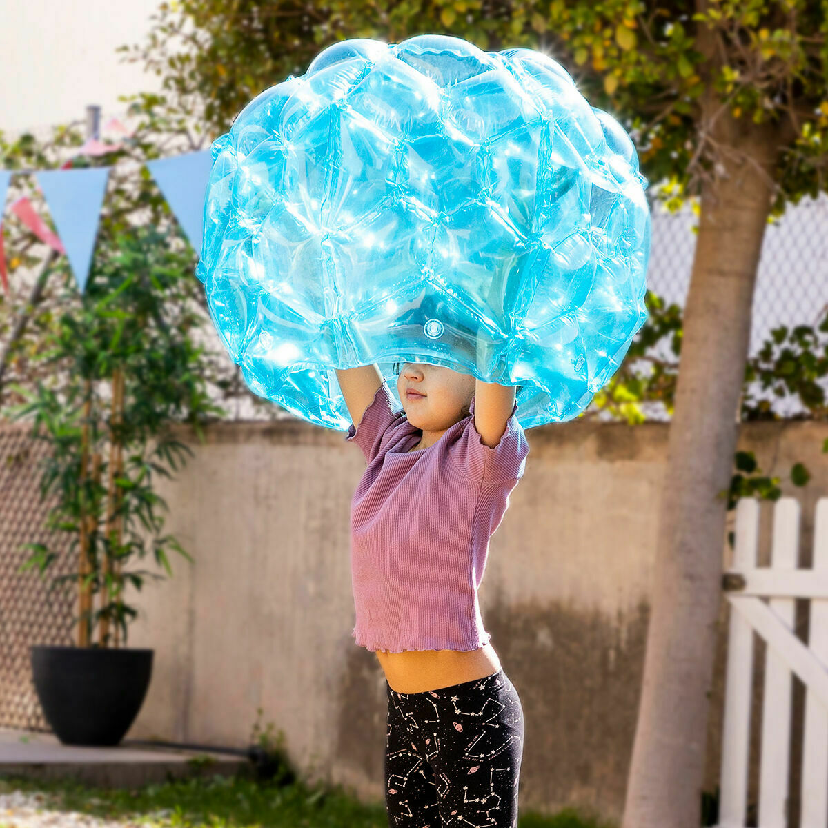 InnovaGoods Outdoor-Spielset – 2 Bumperbälle und 360°-Wassersprinkler