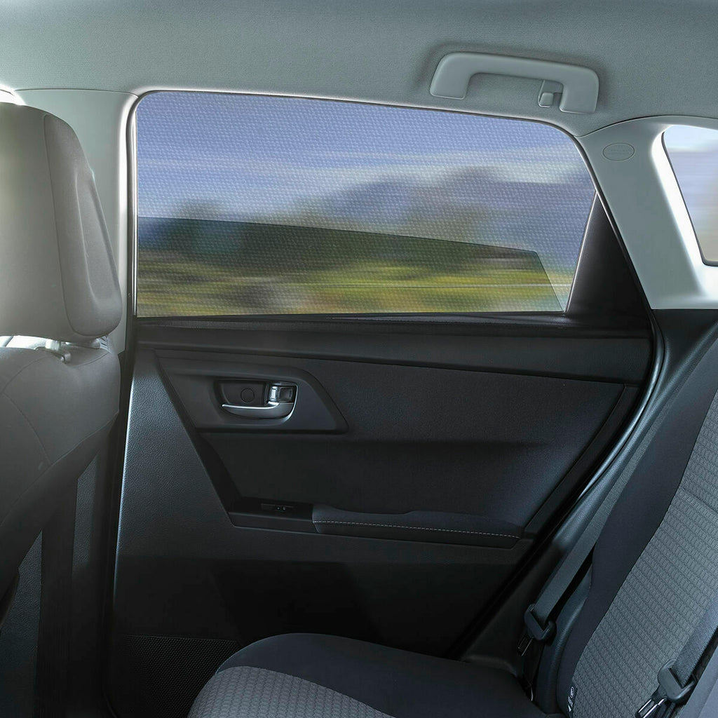 InnovaGoods Netz-Sonnenschutz fürs Auto – 4er-Set, Schwarz