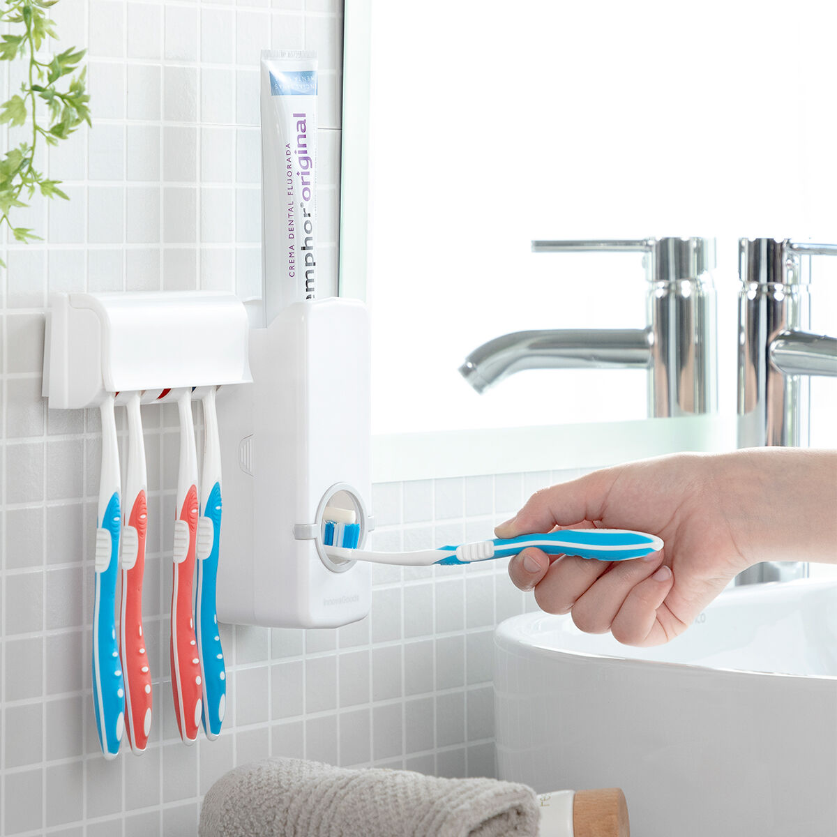 InnovaGoods Diseeth & Bitesap Badset mit Zahnpasta- und Sensor-Seifenspender