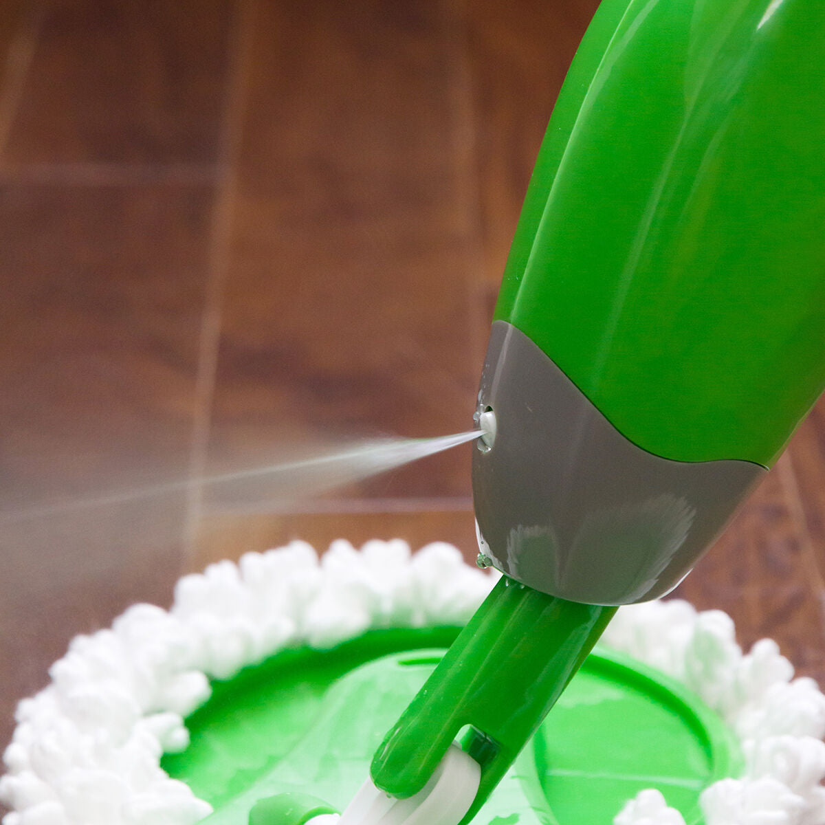 Dreiköpfiger Sprüh-Wischmopp Trimoppy InnovaGoods