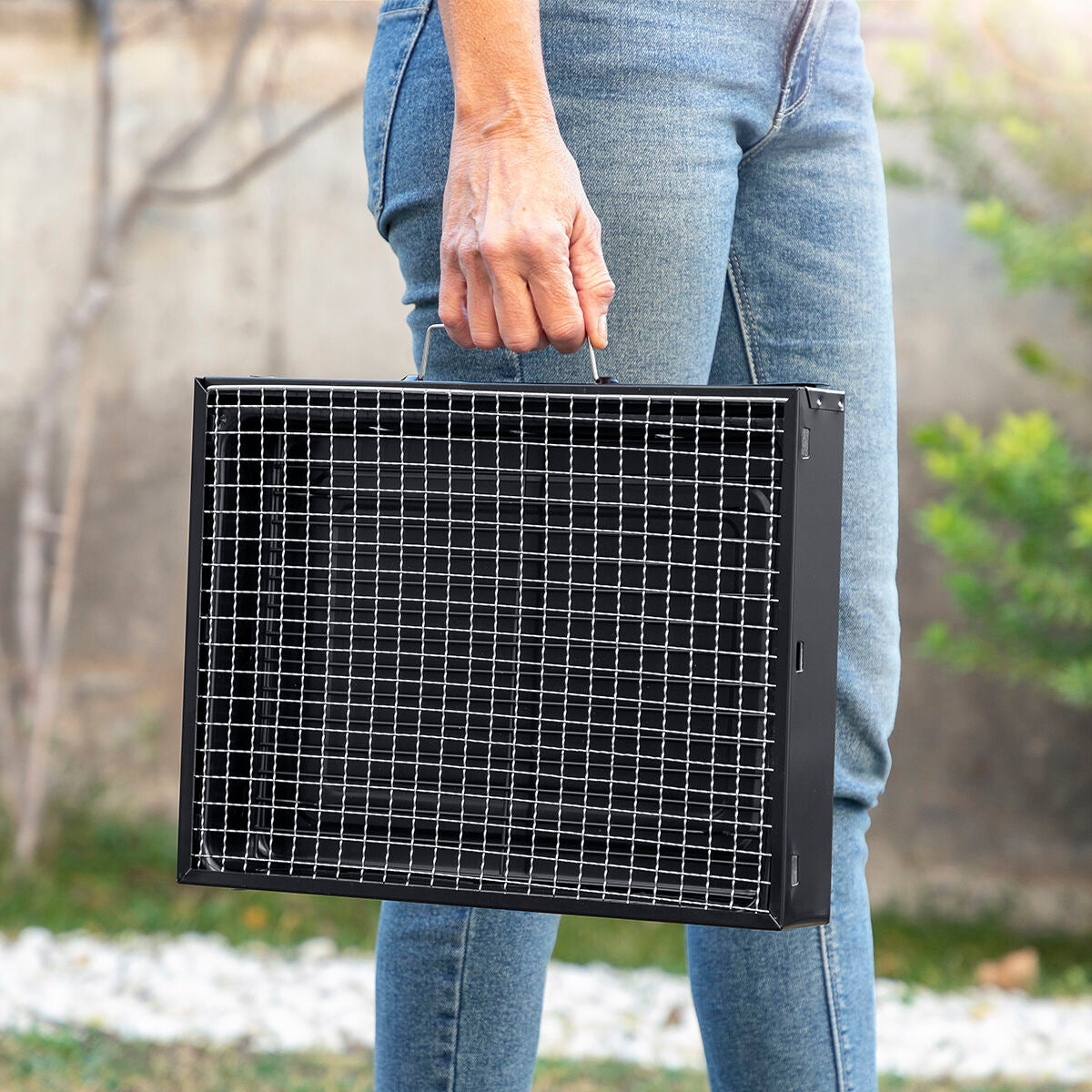 InnovaGoods BearBQ Klappbarer Holzkohlegrill für 2 Personen