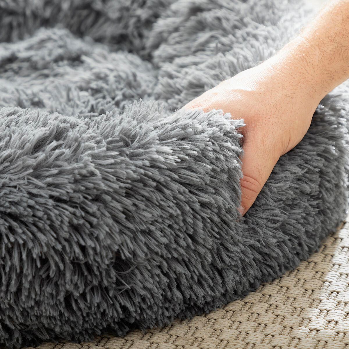 InnovaGoods Bepess Kuscheliges Haustierbett – Ø 60 cm, Grau