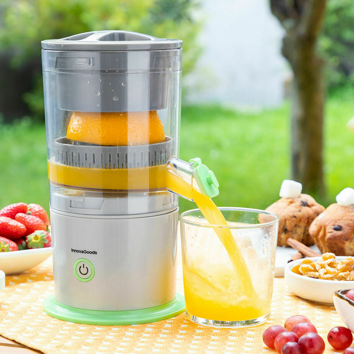 InnovaGoods Juisso automatische Akku-Saftpresse 250 ml